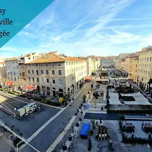 Appartement Studio Idéalement Situé / Pl Aux Huiles/vieux Port, Marseille